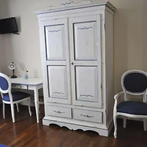 3* Bed & Breakfast Stupor Mundi