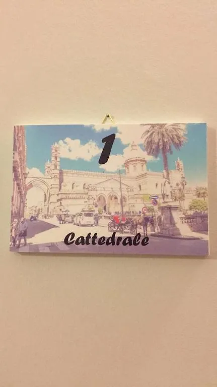 B&B Palermo Villareale Italien